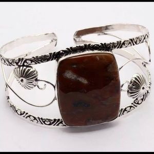 MORGANA SEAM AGATE BANGLE